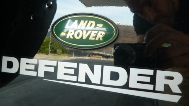 Land-Rover Defender badge new one