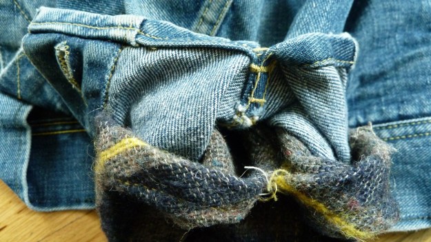 Lee Storm Rider denim jacket - cuffs inside and lining view