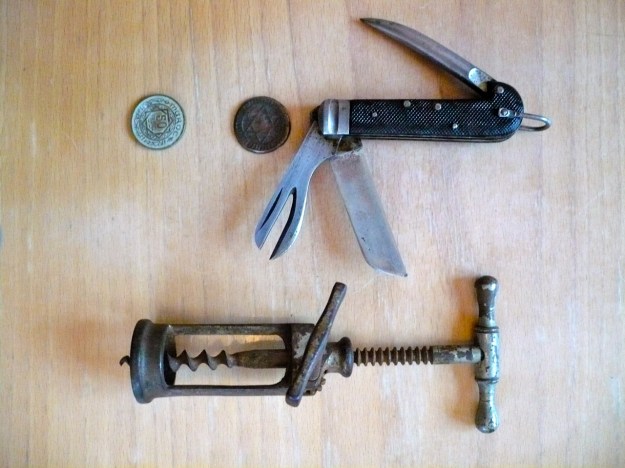 Italian navy sailor knife by simav napoli, with old wine bottle opener