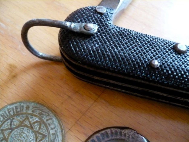 Italian navy sailor knife by simav napoli, handle structure