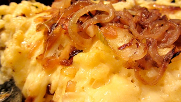Käs Spätzle or cheese noodles with onions