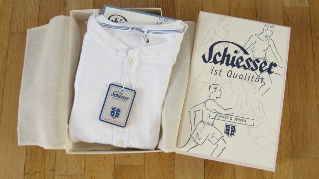schiesser revival karl heinz white longsleeve packaging