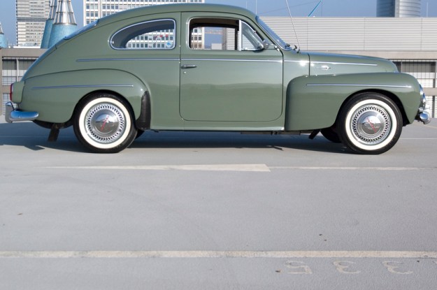 volvo pv544 buckelvolvo for sale side view olive 