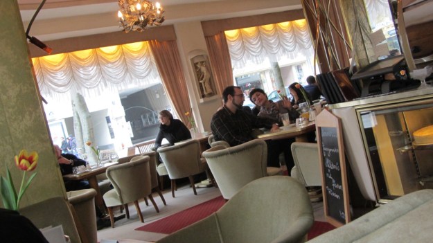 cafe jasmin münchen munich interiour 