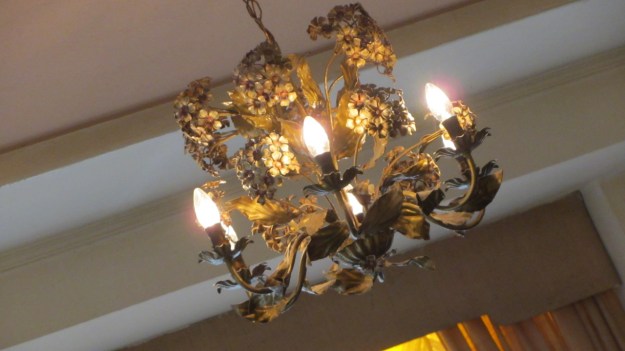 cafe jasmin münchen munich lamp