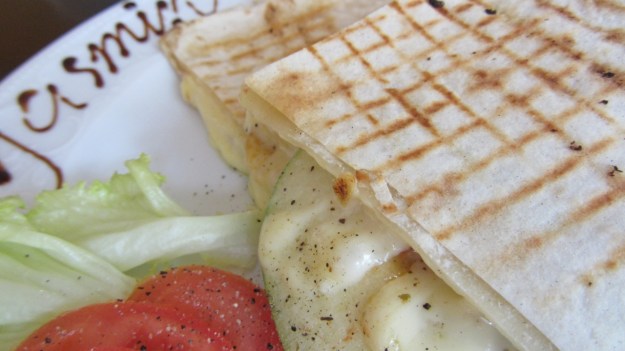 cafe jasmin münchen munich breakfast