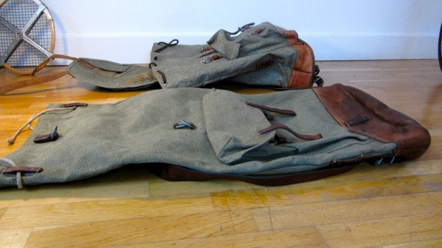 swiss army backpack salt and pepper small vs. big  - both side view