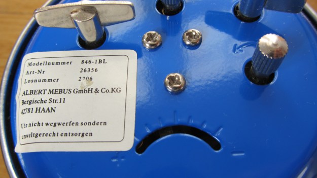 alarm clocks - 5 more minutes ! vintage manual mebus in blue