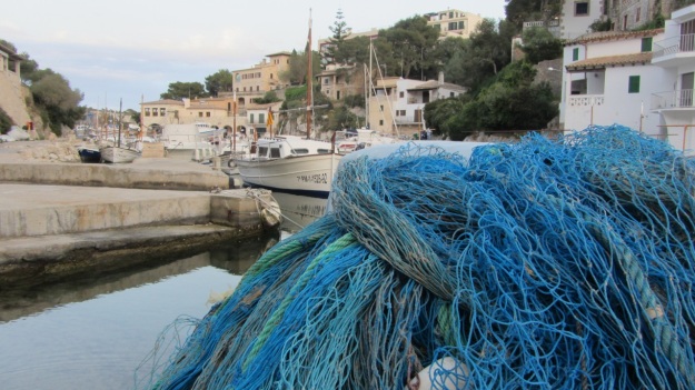 best of mallorca - harbour with fisherman ships and fishingnet