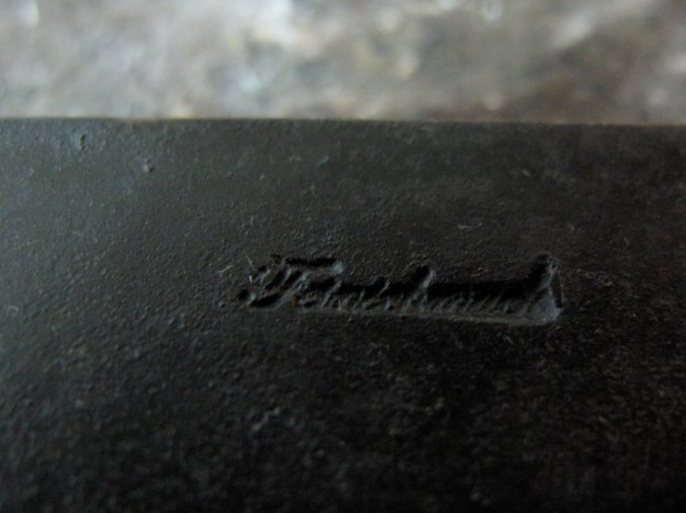 feinschmuck anchor belt patina in progress - feinschmuck logo