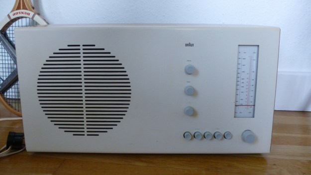 Braun RT 20 Radio front