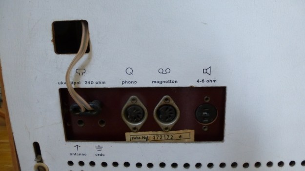 Braun RT 20 Radio - backside antenna