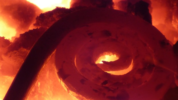 Learn to forge with mastersmith Tom Carstens - circling the iron hot