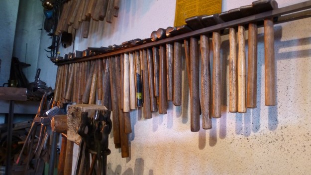 Learn to forge with mastersmith Tom Carstens - blacksmith hammers