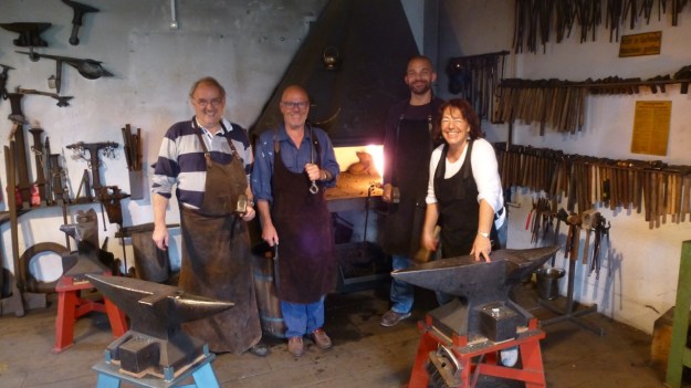 Learn to forge with mastersmith Tom Carstens - see us all