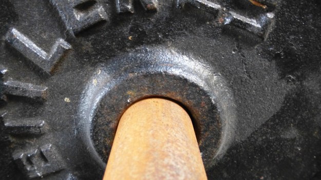 undusting my homegym - old weights