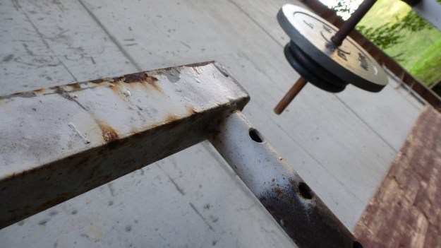 undusting my homegym - bench press and dips