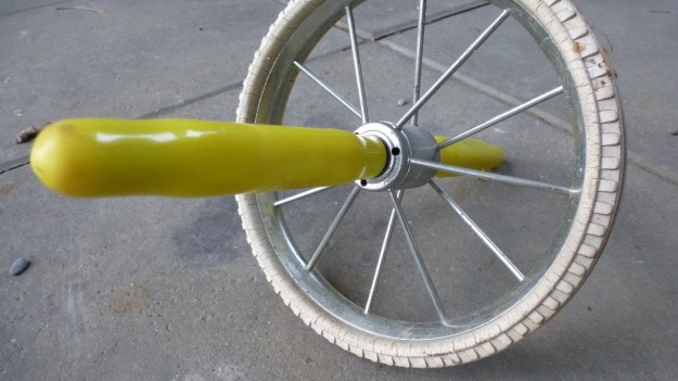 undusting my homegym - standing ab wheel 