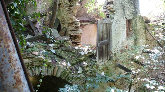 Valle Maira, Maira Tal, Maira Valley ruins 