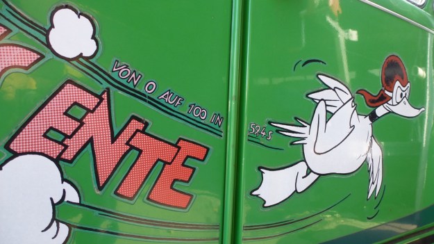 old stuff around the shipyard - ente von 0 auf 100 km/h