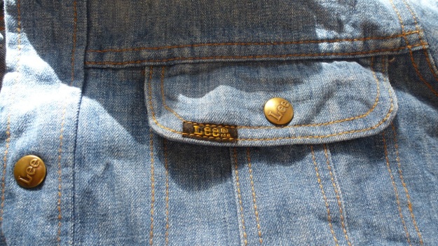 vintage lee denim shirt - pocket logo and brass logo button