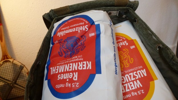 Monfort Mehle Karge Langenargen - Stelzenmühle salt and pepper swiss army backpack loaded