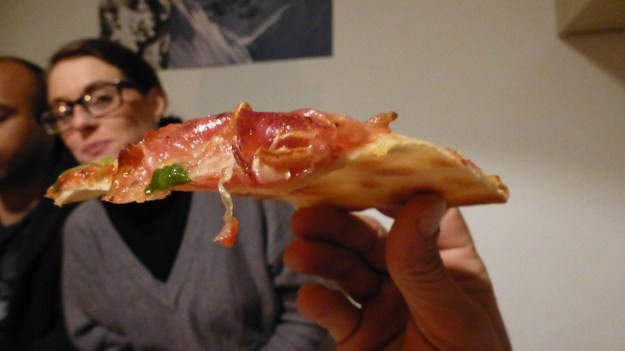 Bread and Pizza Workshop - crispy pizza slice test