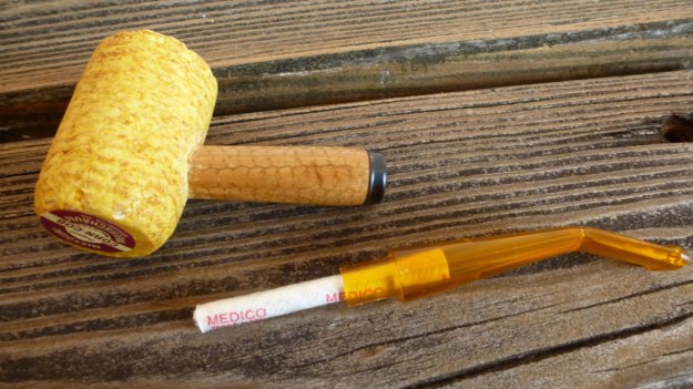 Missouri Meerschaum Corn Cob pipe