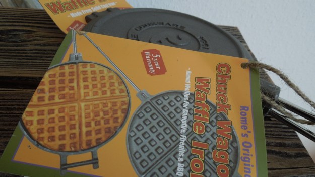 Chuckwagon Waffle Iron for Barbecue and Campfire1