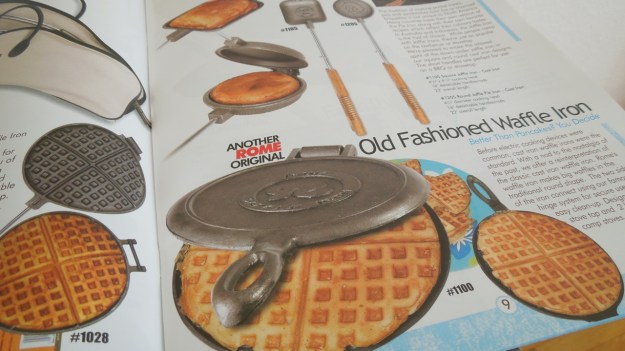 Chuckwagon Waffle Iron for Barbecue and Campfire1