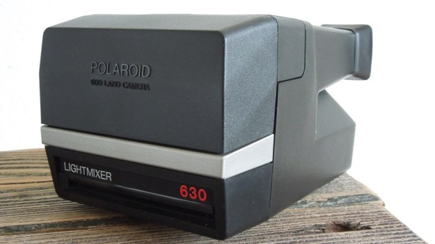Polaroid Light Mixer 630 closed