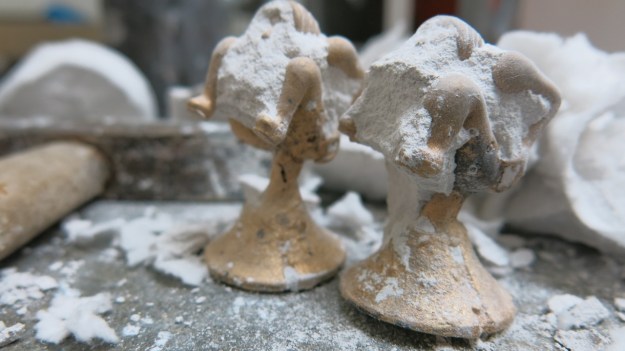 Making of the Roman:Viking erotic dices in bronze7