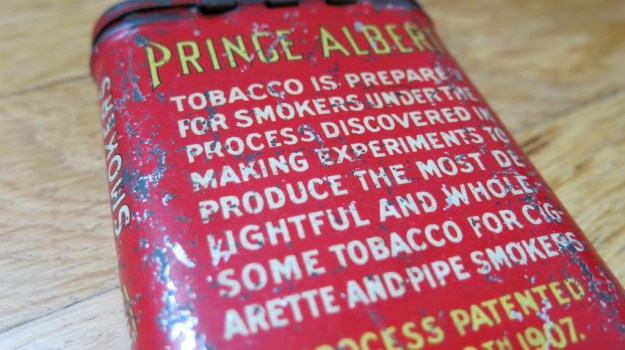 Prince Albert Cigar Box 200
