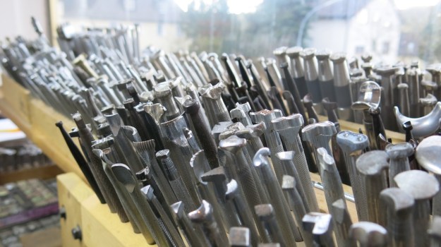 Custom Leather Armin Dobstetter Ellwangen Workshop 897